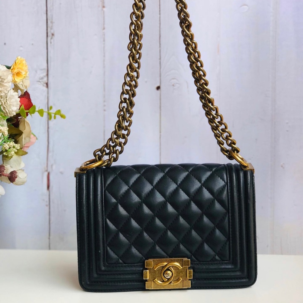 Channel handbag - Picture 3 of 5